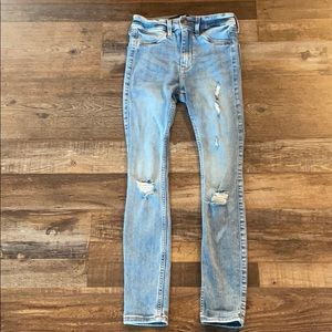 Girls size XS Hollister ripped jeans
